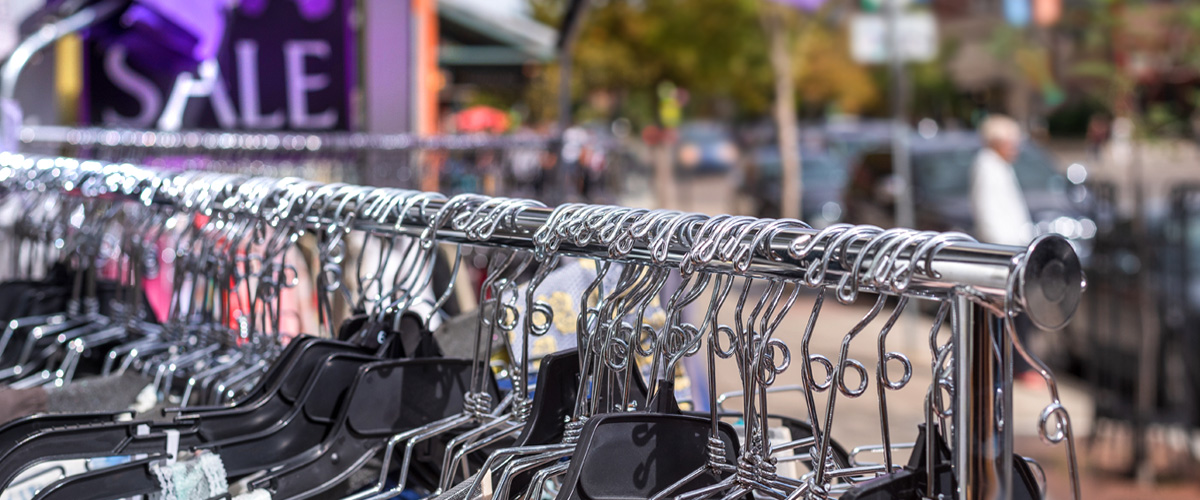 Galena-Main-Street-Sidewalk-Sale